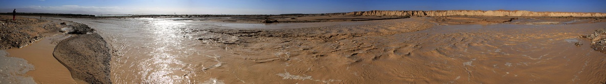 Arava Wadi Flooded_180